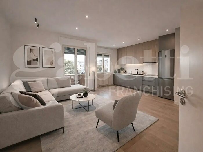 Appartamento quadrilocale in vendita in Via Alcide De Gasperi, Mosciano SantAngelo