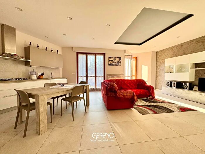 Appartamento trilocale in vendita in Via Francesco Crispi, Centallo