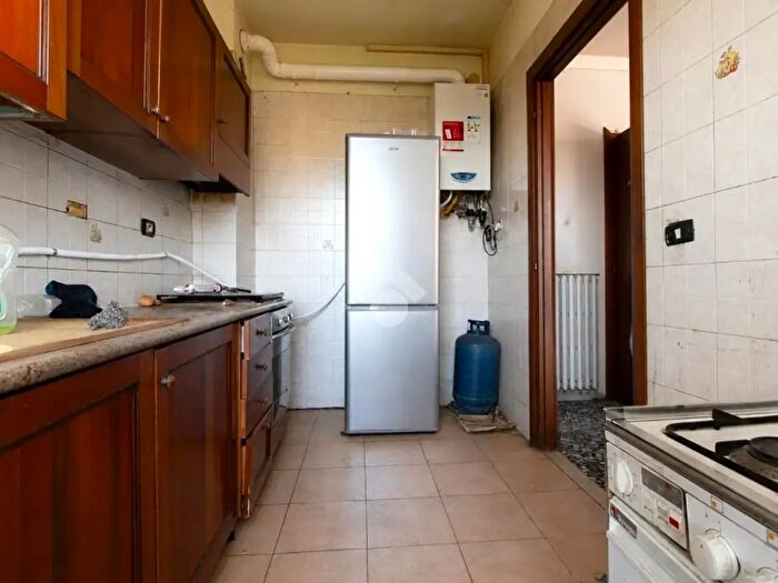 Appartamento quadrilocale in vendita in Viale S Matteo, Sassuolo