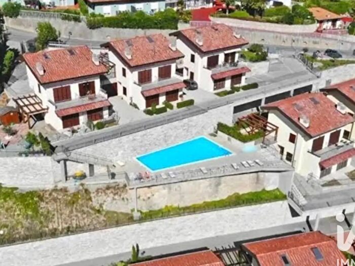 Appartamento bilocale in vendita in Via Mezzema, Tremosine