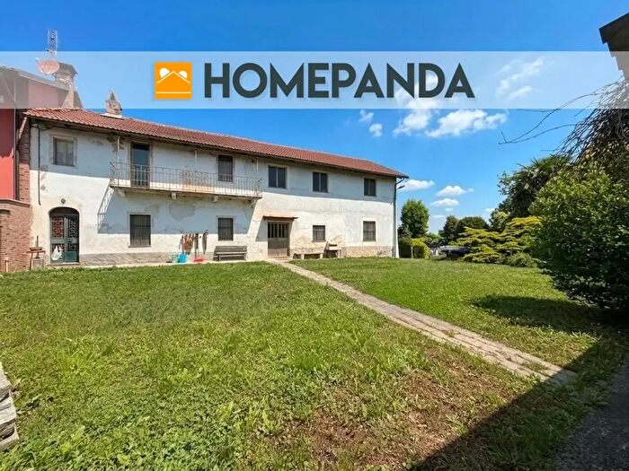Casa con 6 locali in vendita in Strada della Gariassa, Pralormo