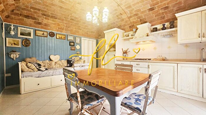 Appartamento bilocale in vendita in Cecina