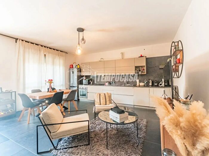 Appartamento trilocale in affitto in Via Karol Wojtyla, Cisliano