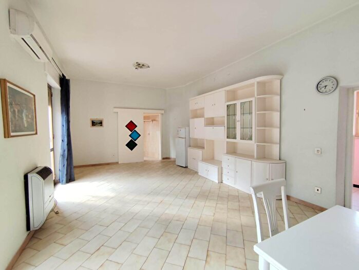 Appartamento trilocale in vendita in Via delle Conce, Terni