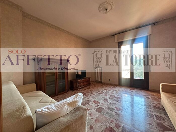 Appartamento quadrilocale in vendita in Via Ovada, Novi Ligure