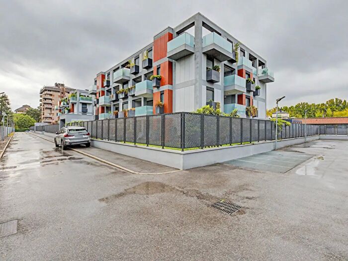 Appartamento trilocale in vendita in Via Roma, Garbagnate Milanese