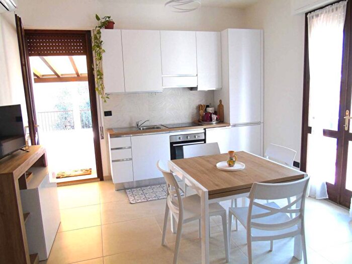 Appartamento trilocale in affitto in Via Leonardo Da Vinci, Toscolano Maderno, ToscolanoMaderno