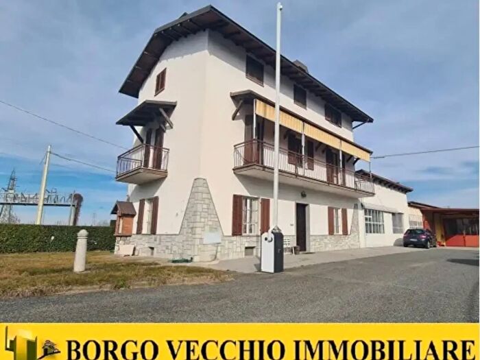 Casa con 6 locali in vendita in Via Crocetta, Cuneo