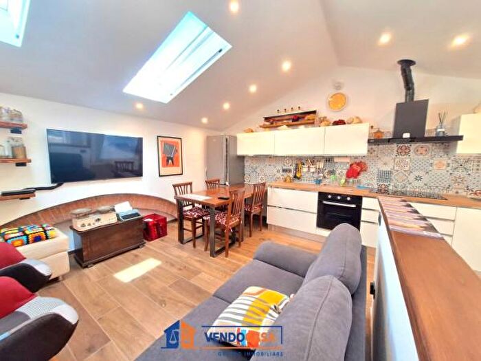 Appartamento trilocale in vendita in Via al Giardino, Loano