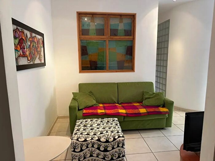 Appartamento quadrilocale in affitto in Carrara
