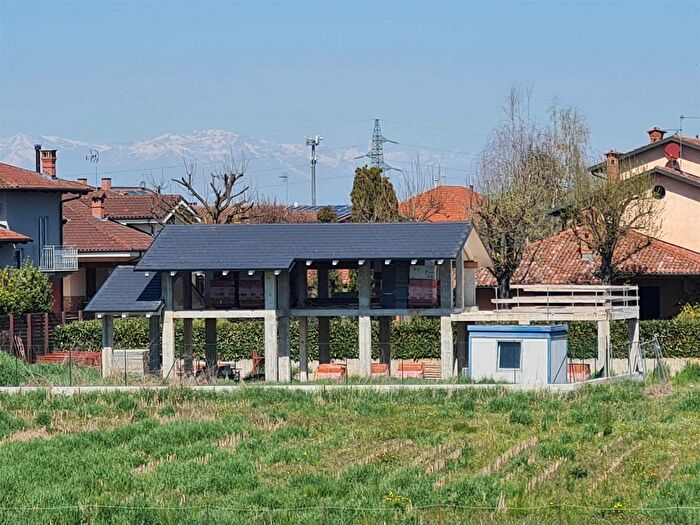 Casa con 5 locali in vendita in Via Zanier Guido Villanova dAsti At Italy, Villanova DAsti