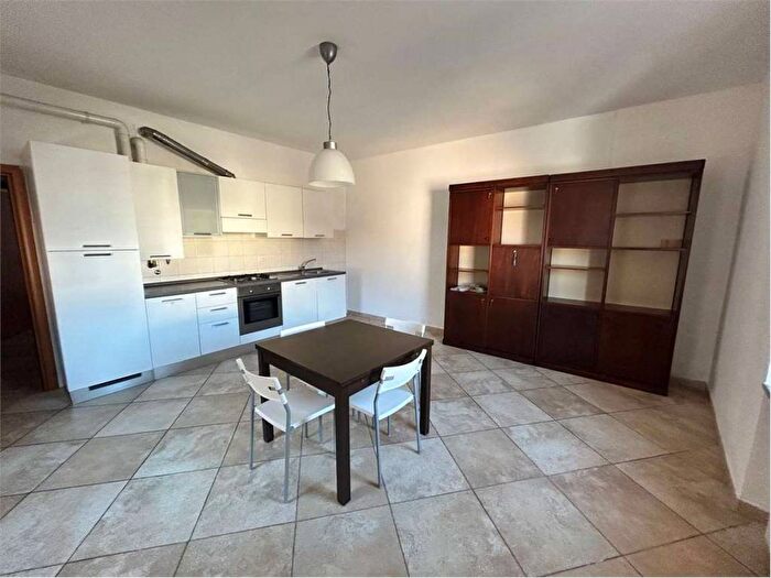 Appartamento bilocale in affitto in Via Oreste Pajetta, Centro, Taino