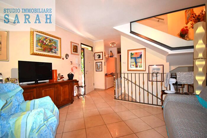 Casa con 5 locali in vendita in Via Don Giovanni Minzoni, Viareggio