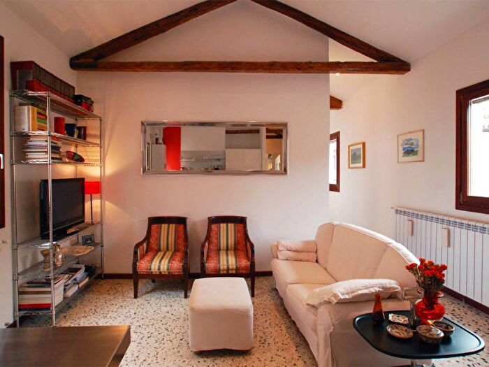 Casa trilocale in affitto in Santi Giovanni e Paolo Santa Maria Formosa, Venezia