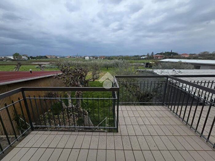 Casa trilocale in vendita in Via Manfroni, Rimini