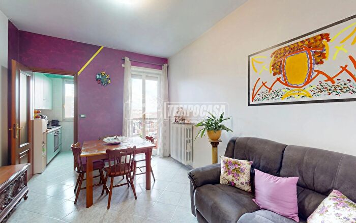 Appartamento trilocale in vendita in Via Giuseppe Rigola, Torino