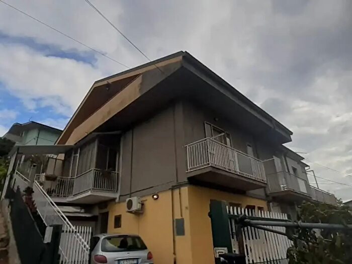 Casa con 6 locali in vendita in Strada Prati, Pescara