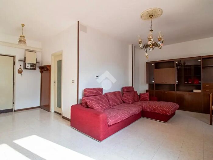 Appartamento trilocale in vendita in Via G Garibaldi, Bovegno