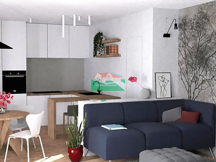 Appartamento trilocale in vendita in Via Mura di San Vitale, Ravenna