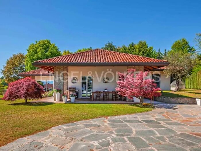 Casa con 6 locali in vendita in Località Piano, Sommariva Perno