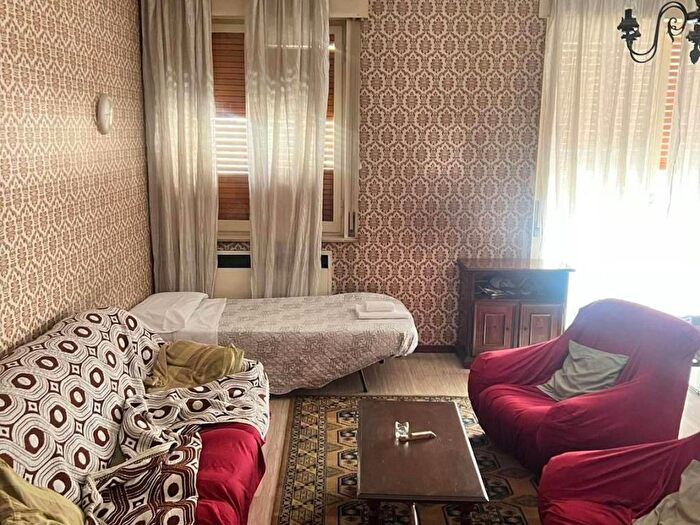 Appartamento quadrilocale in affitto in Via Pompeo Vizzani, Mazzini Fossolo, Bologna