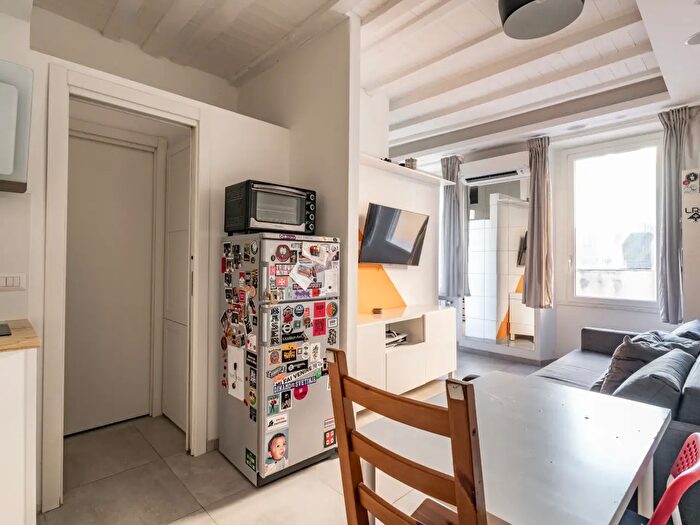 Appartamento bilocale in vendita in Corso San Gottardo, Milano