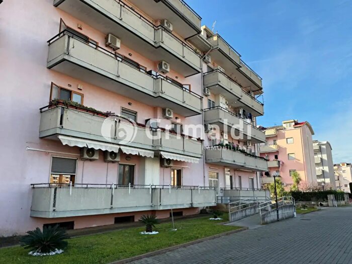 Appartamento trilocale in vendita in Viale Giuseppe Verdi, Montecorvino Pugliano