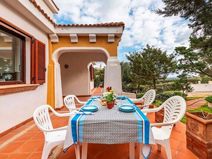 Appartamento con 5 locali in affitto in Via Ogliastra, Stintino