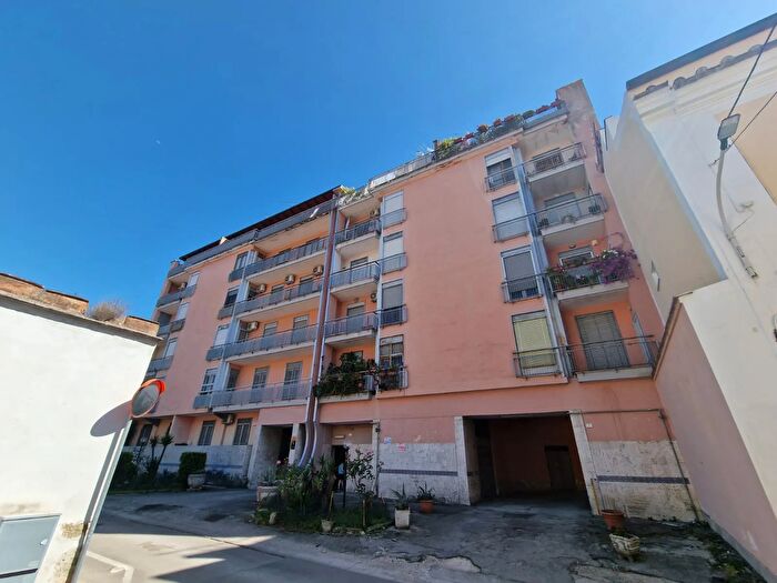 Appartamento trilocale in vendita in Via San Allende, Santa Maria Capua Vetere