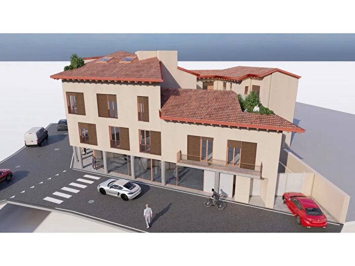 Appartamento trilocale in vendita in Treviglio