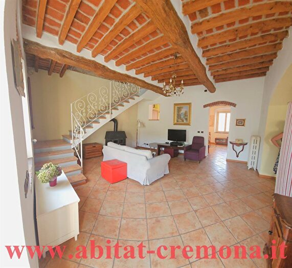 Casa quadrilocale in vendita in Via Manin, Grontardo