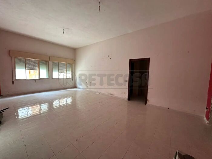 Appartamento con 5 locali in vendita in Mazara Del Vallo
