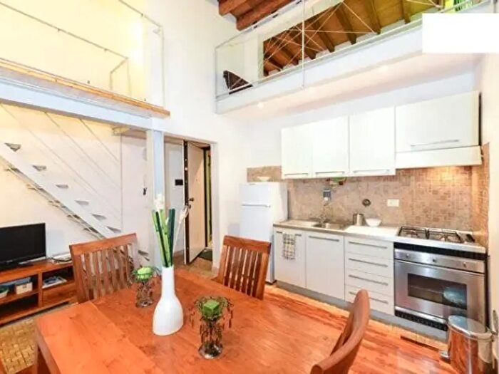 Appartamento bilocale in vendita in Via Guglielmo Marconi, Firenze
