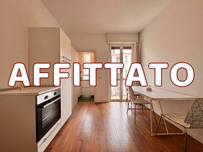Appartamento bilocale in affitto in Via Lambrate, Casoretto, Milano