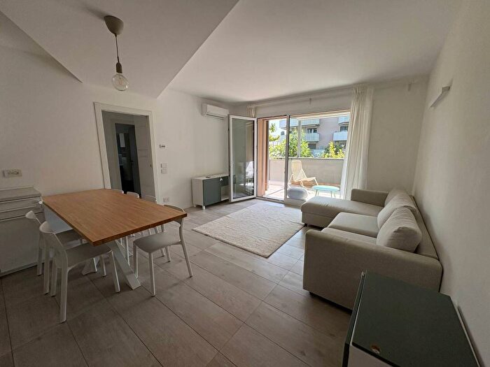 Appartamento trilocale in affitto in Via Maddalena Casulana, Borgo Palazzo, Bergamo