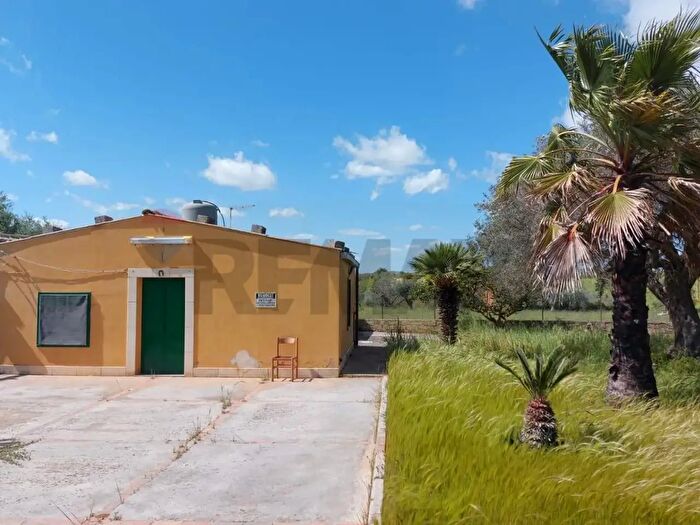 Casa trilocale in vendita in Via Piano San Paolo, Caltagirone