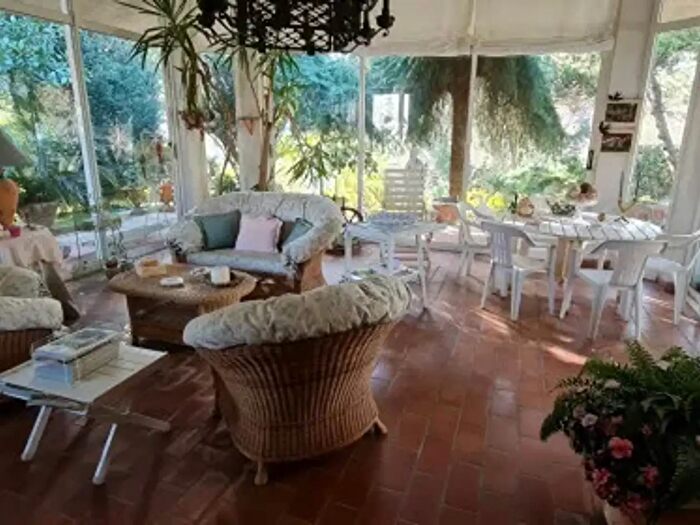 Casa con 6 locali in vendita in Cervia