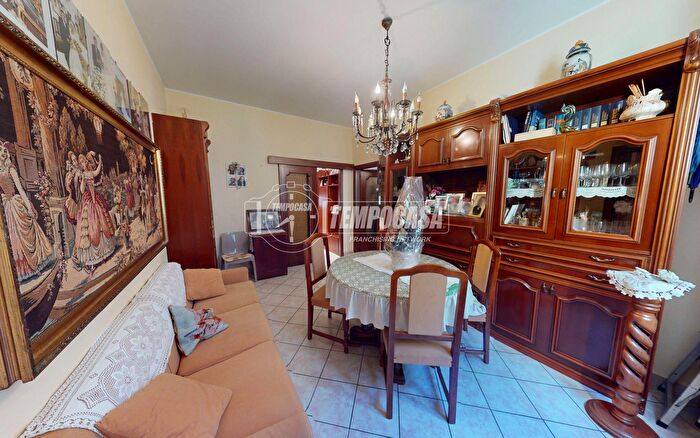 Appartamento bilocale in vendita in Via Lombardia, Cesano Maderno