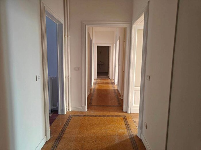 Appartamento quadrilocale in affitto in Via Spartaco, Cadore, Milano