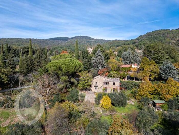 Casa con 5 locali in vendita in Strada dei Cappuccini, Cortona