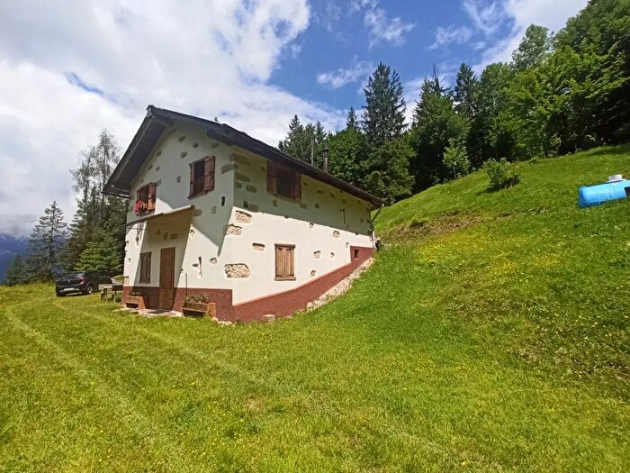 Casa quadrilocale in vendita in Località Parco dei Sogni, Lorenzago Di Cadore