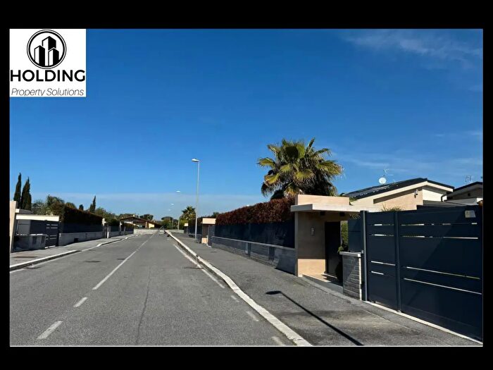 Casa con 7 locali in vendita in Via Giorgio Bassani, Roma