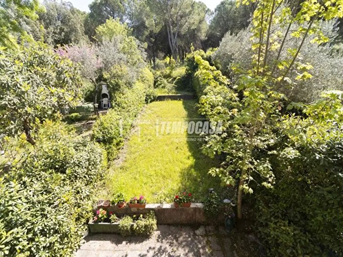 Casa con 5 locali in vendita in Via del Ricamo, Perugia