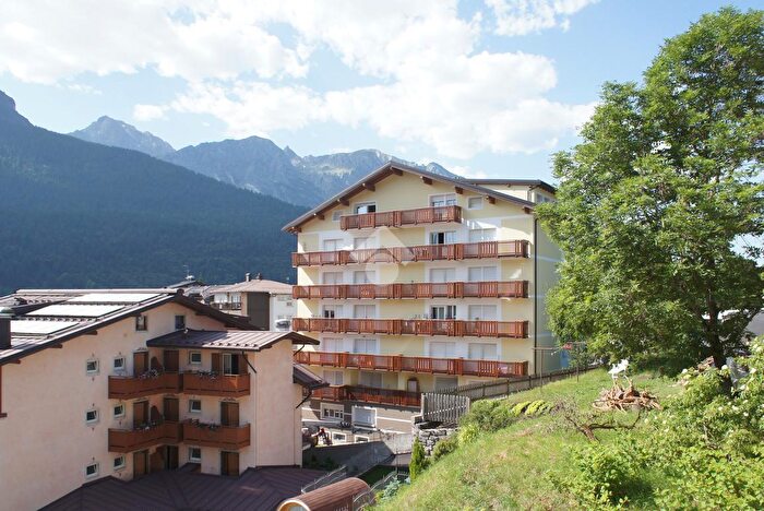 Appartamento bilocale in vendita in Via Paganella, Andalo