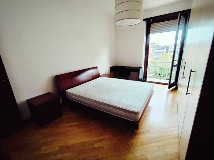 Appartamento trilocale in affitto in Via Mombasiglio, Santa Rita, Torino