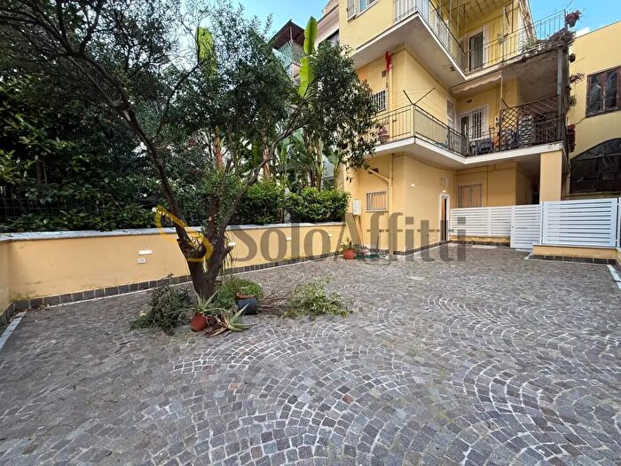 Appartamento bilocale in affitto in Via Roma, Caserta