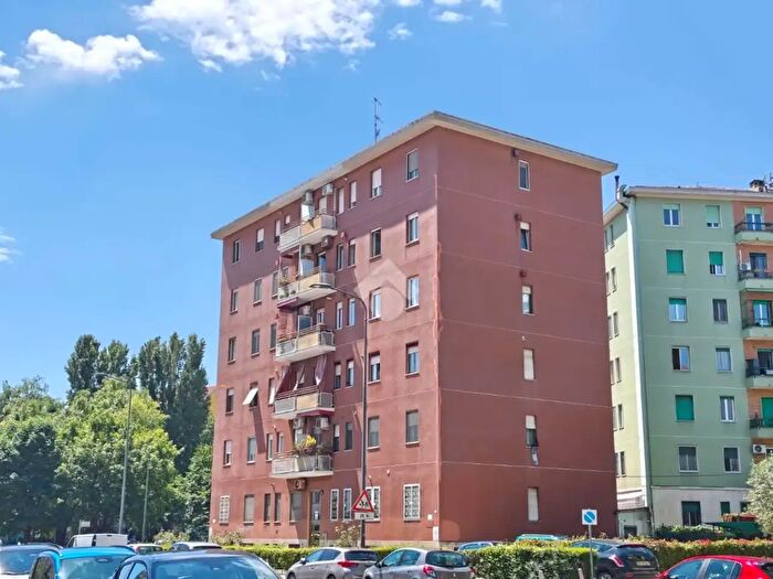Appartamento bilocale in vendita in Via Monfalcone, Milano