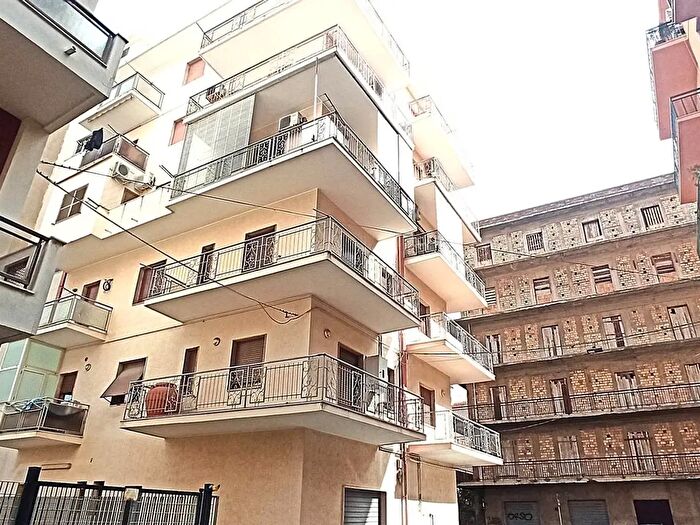 Appartamento quadrilocale in vendita in Via Polistena, Reggio Calabria