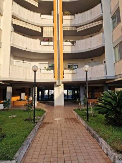 Appartamento trilocale in vendita in Via del Biancospino, Latina