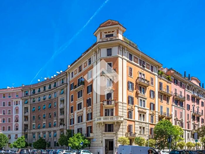 Appartamento quadrilocale in vendita in Piazza dei Prati degli Strozzi, Roma